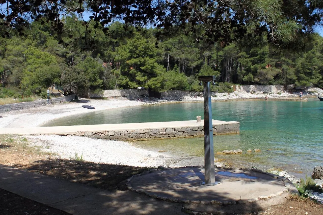 Apartments By The Sea Artatore, Losinj - 7952 Čunski